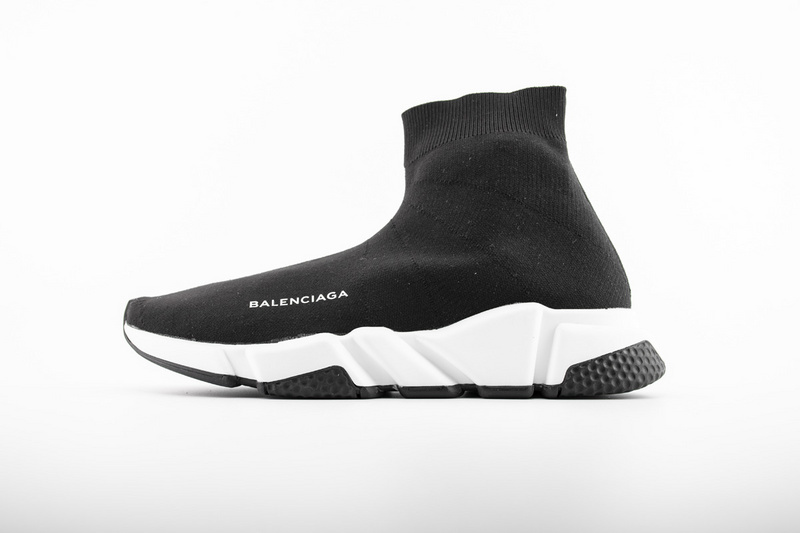 Balenciaga Speed Runner Oreo