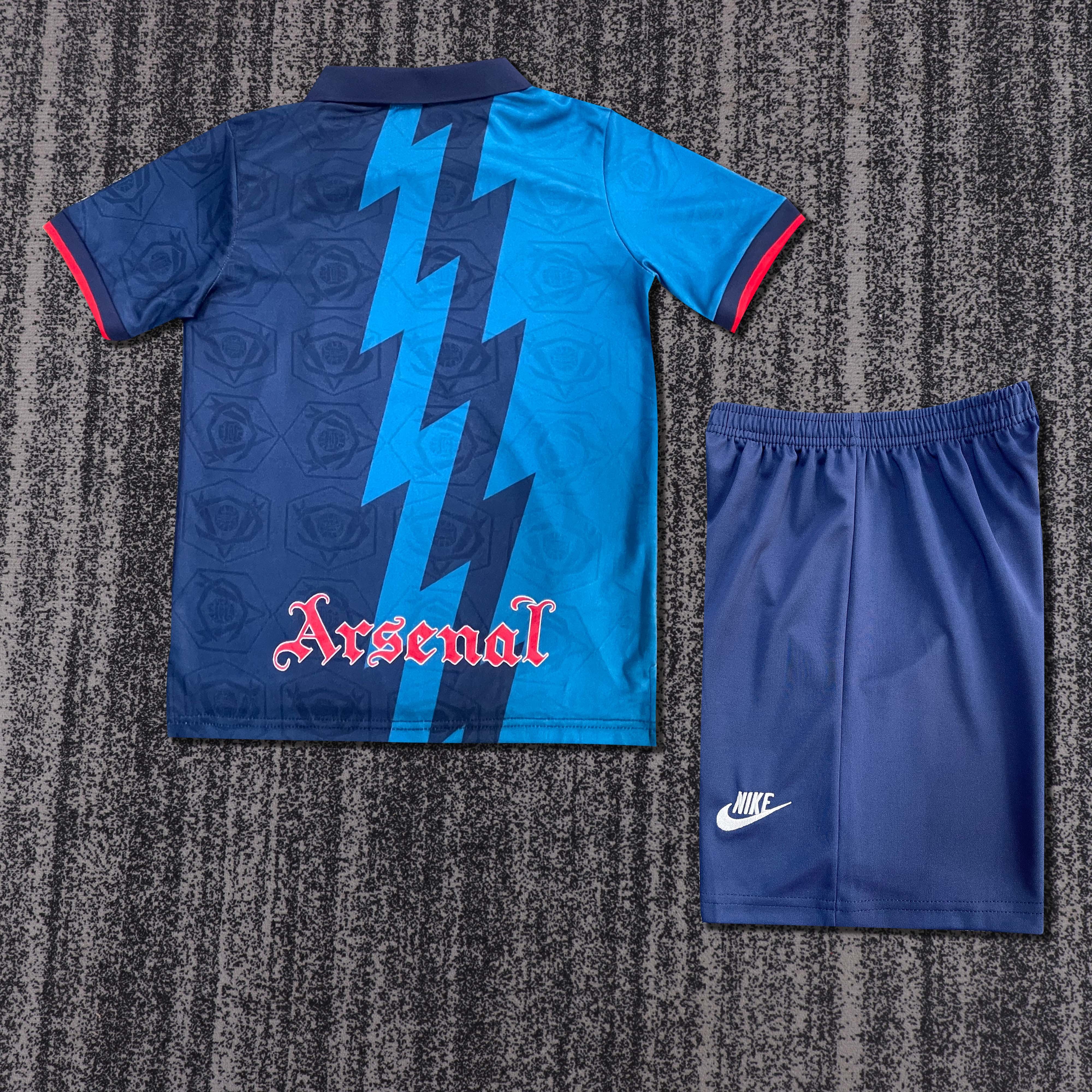 95/96 Arsenal Away Retro Football Shirt (Kids Kit)