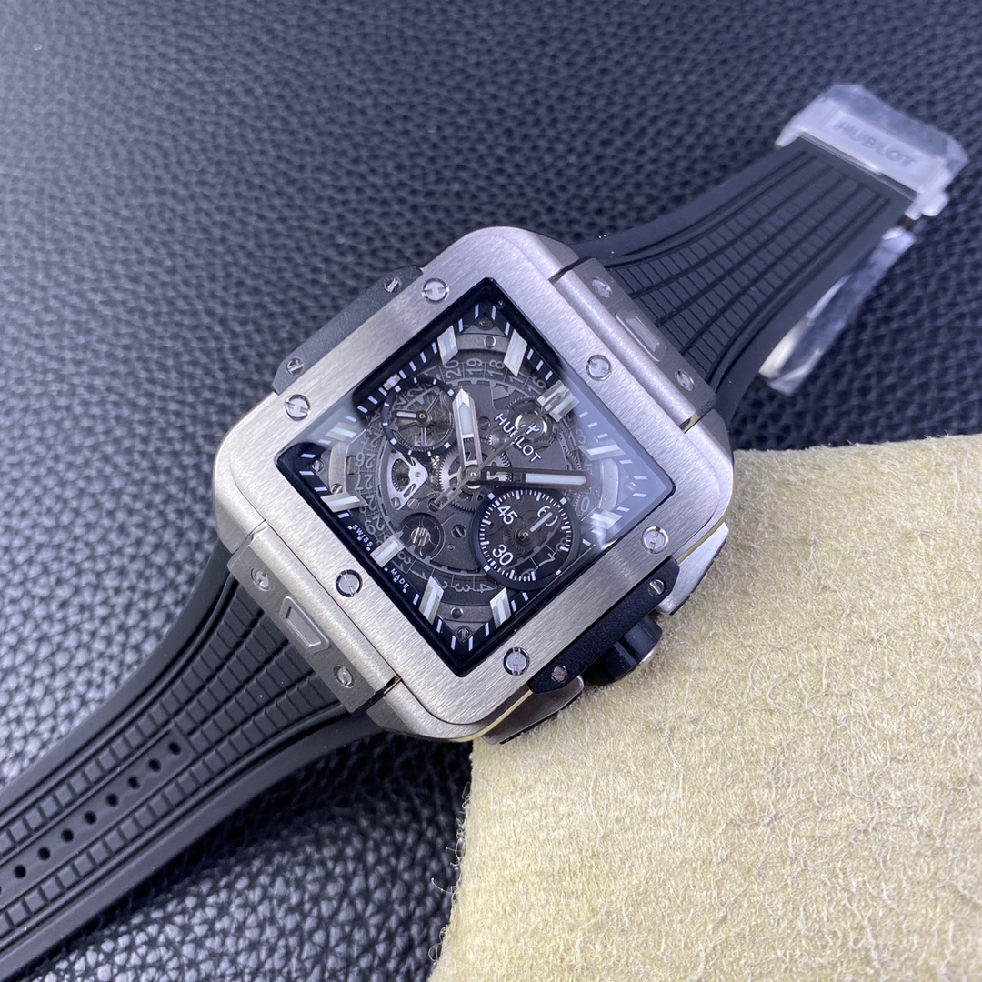 Hublot Square Bang 821.OM.0180.RX 42 mm