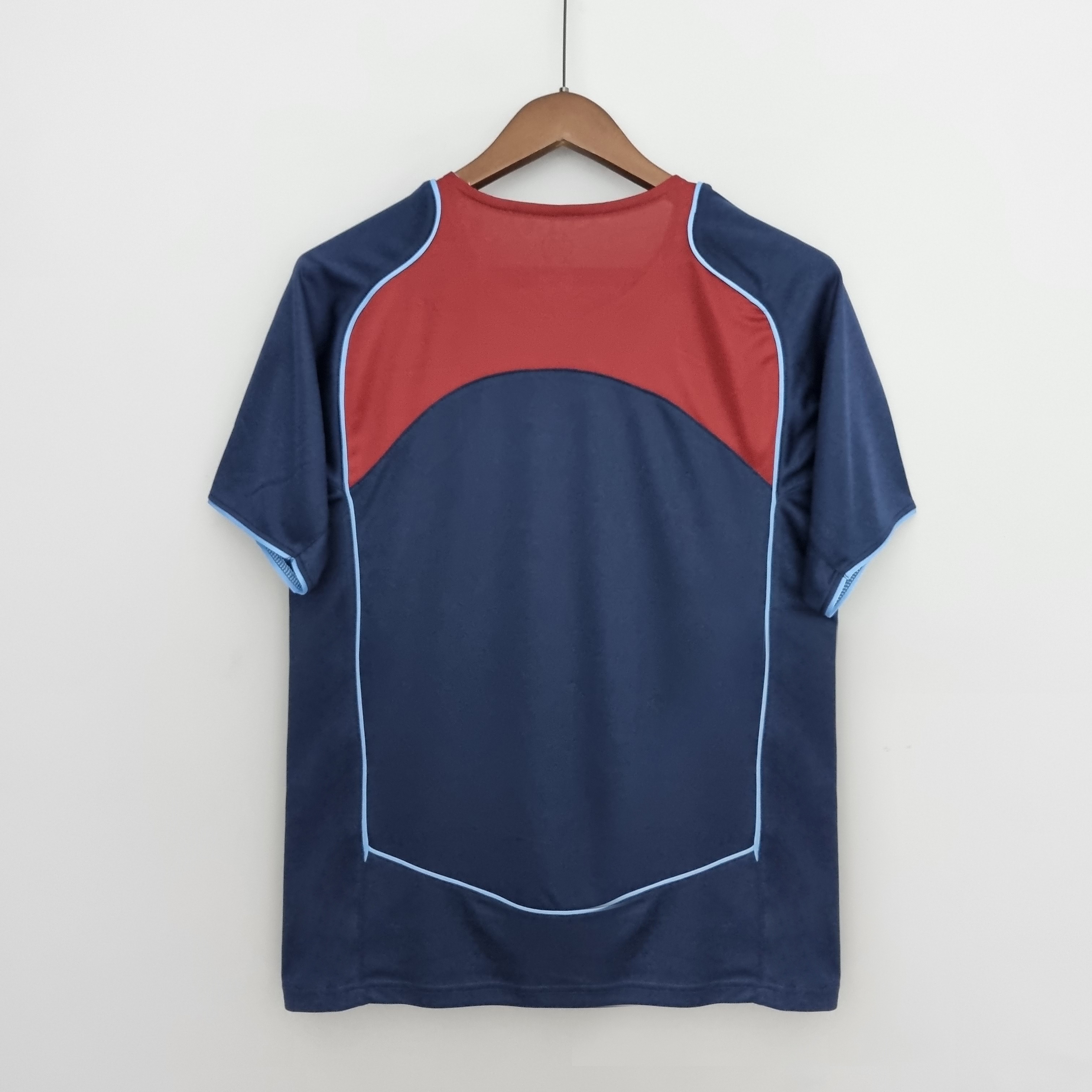 2004/2005 Atletico Madrid Away Retro Football Shirt