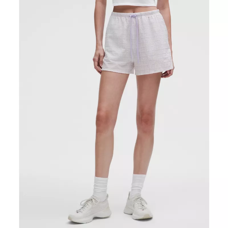 Seersucker Check Mid-Rise Pull-On Short 3
