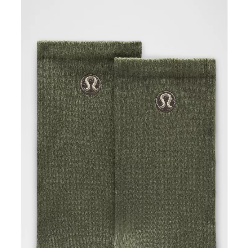Unisex Daily Essential Crew Socks 3 Pack