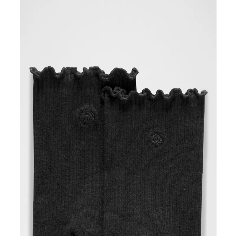 Unisex Lettuce Edge Quarter Socks 3 Pack