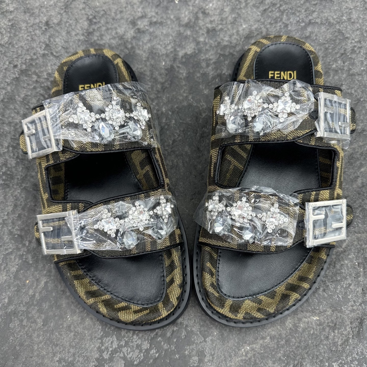 FENDI 2026ss Feel Sandals Slippers Size 36-46