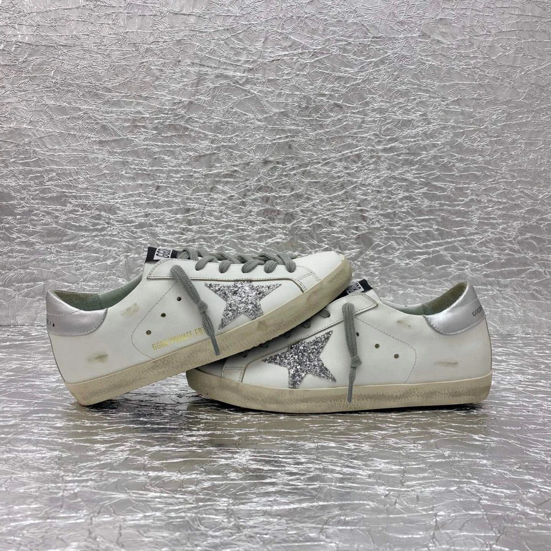 Golden Goose Super Star Dirty shoes made of top-grain cowhide