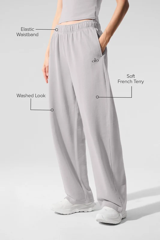 Washed Accolade Straight Leg Sweatpant