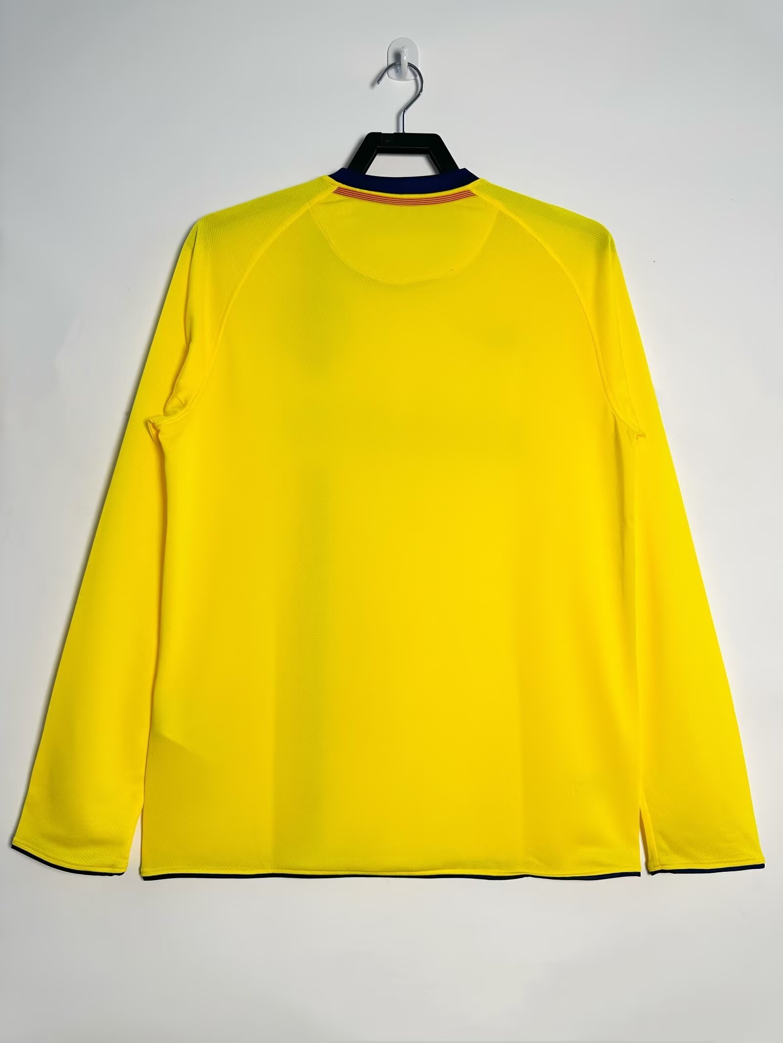 08/09 Barcelona  Away long sleeves Retro Football Shirt