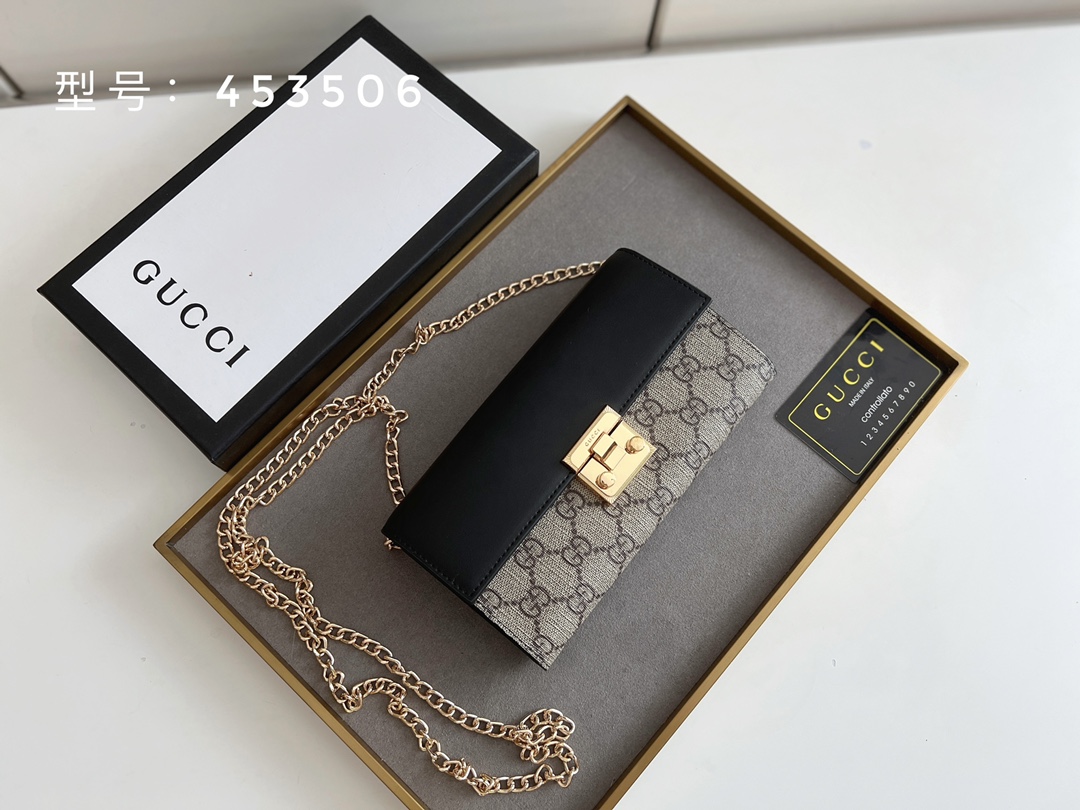 Gucci buckle wallet