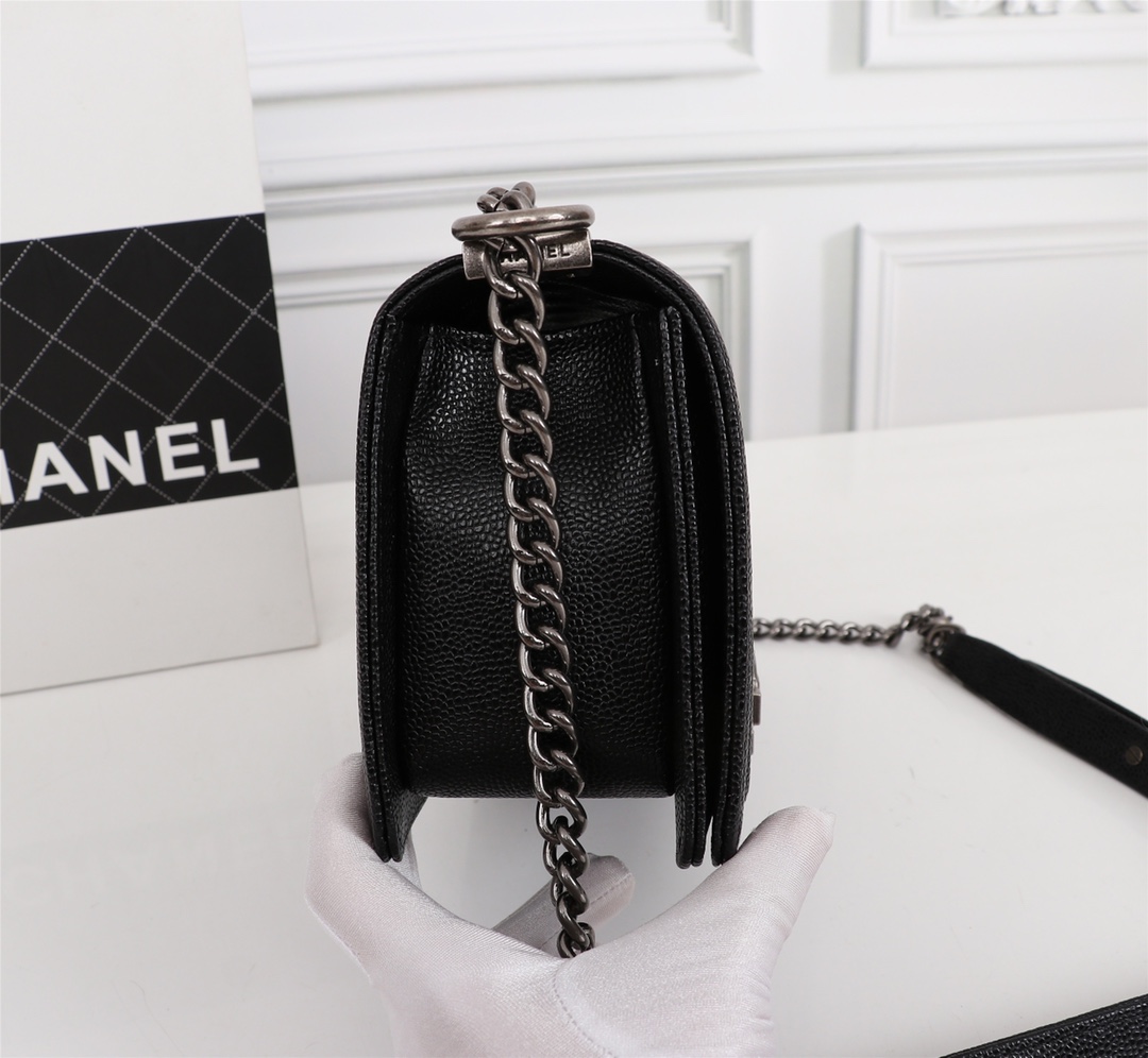 Chanel BOY Shoulder Bags Size 25*14*7cm