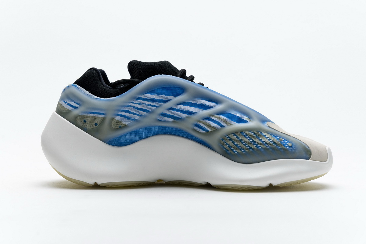 adidas Yeezy 700 V3 Arzareth G54850