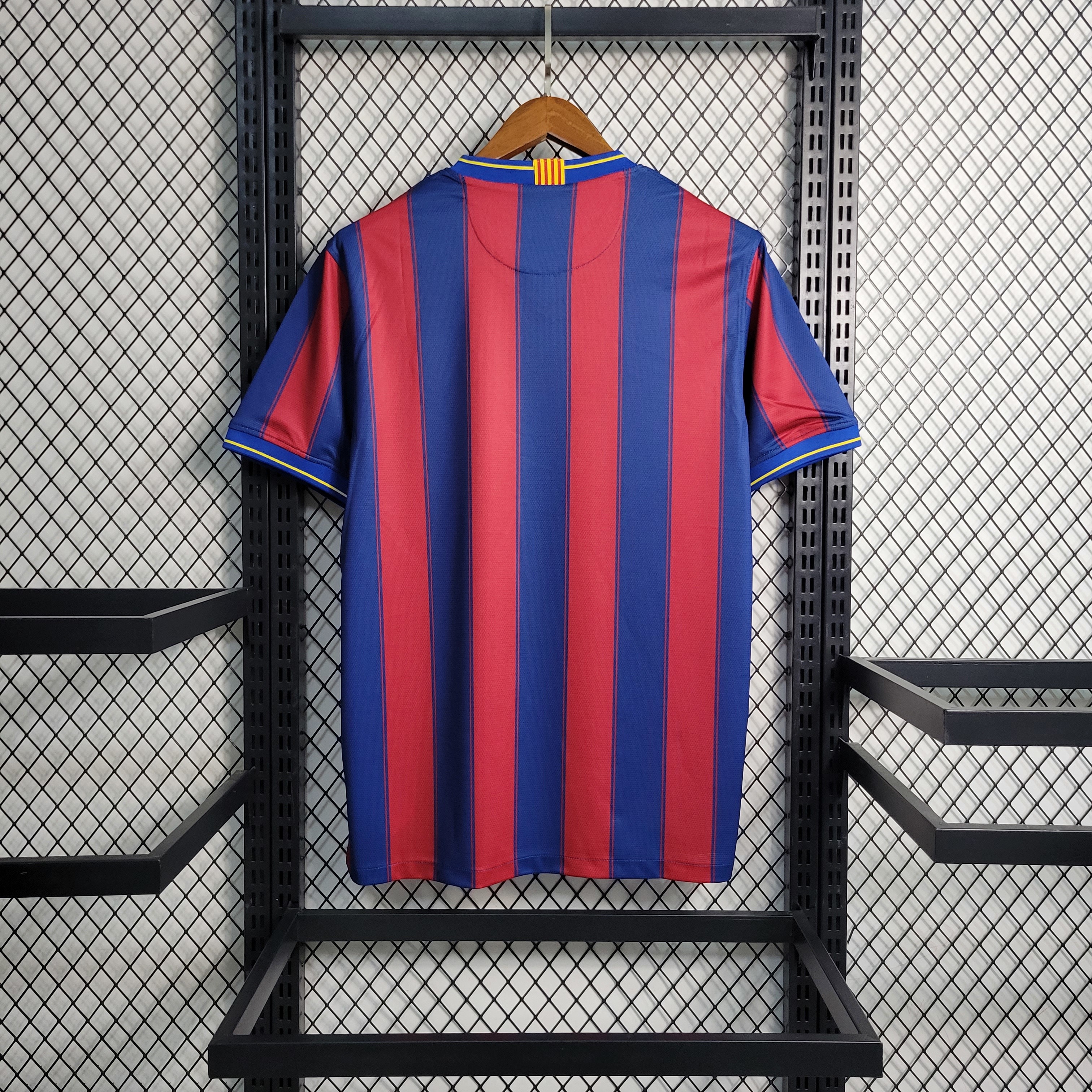 2009/2010 Barcelona home Retro Football Shirt