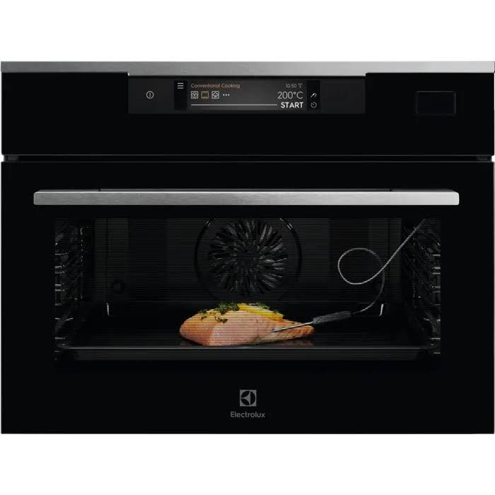 Electrolux Forno A Vapore Compatto A Vapore SteamBoost Serie 800 KVBAS21WX