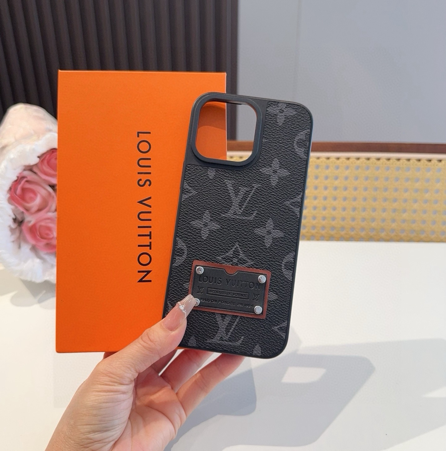 Louis Vuitton Phone Case iPhone 13 - 17