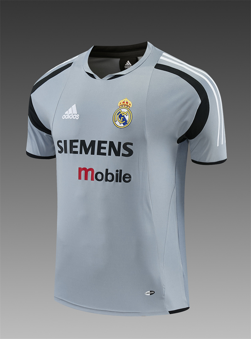 04/05 Real Madrid Retro Training Uniform short sleeves- Sleeve Football Shirt