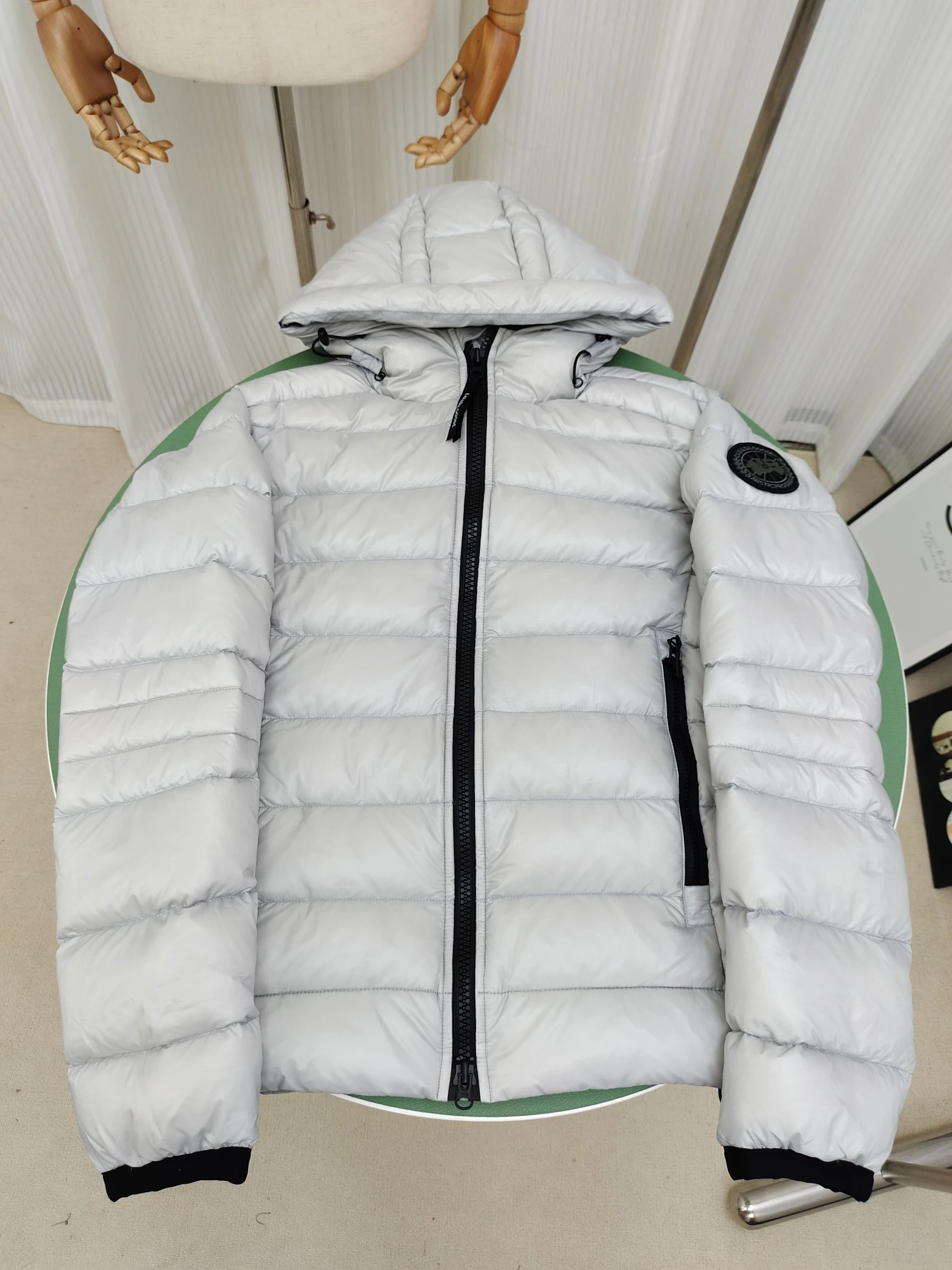 Canada Goose premium quality down jackets are made of 95% goose down.