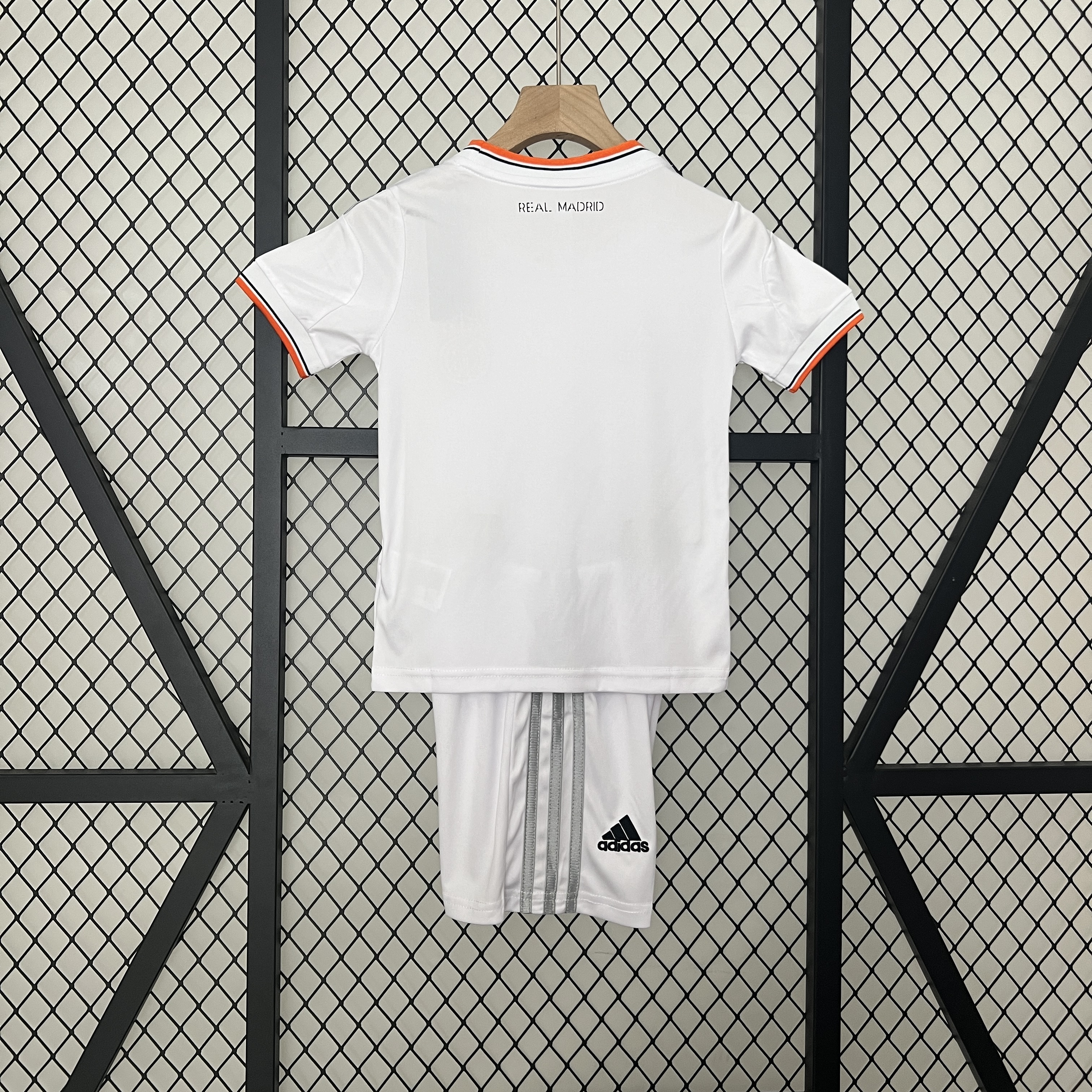 2013/2014 Real Madrid home Retro Kids Set