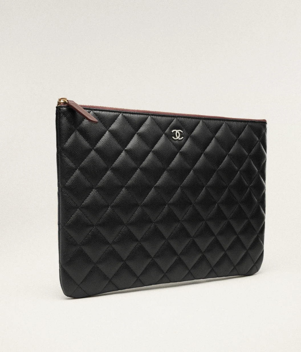 Classic Zipped Pouch Black