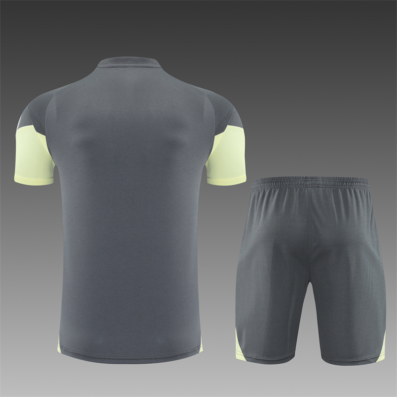 25/26 Real Madrid dark gray Short Sleeve Training Wear ( Adult kit Kids )