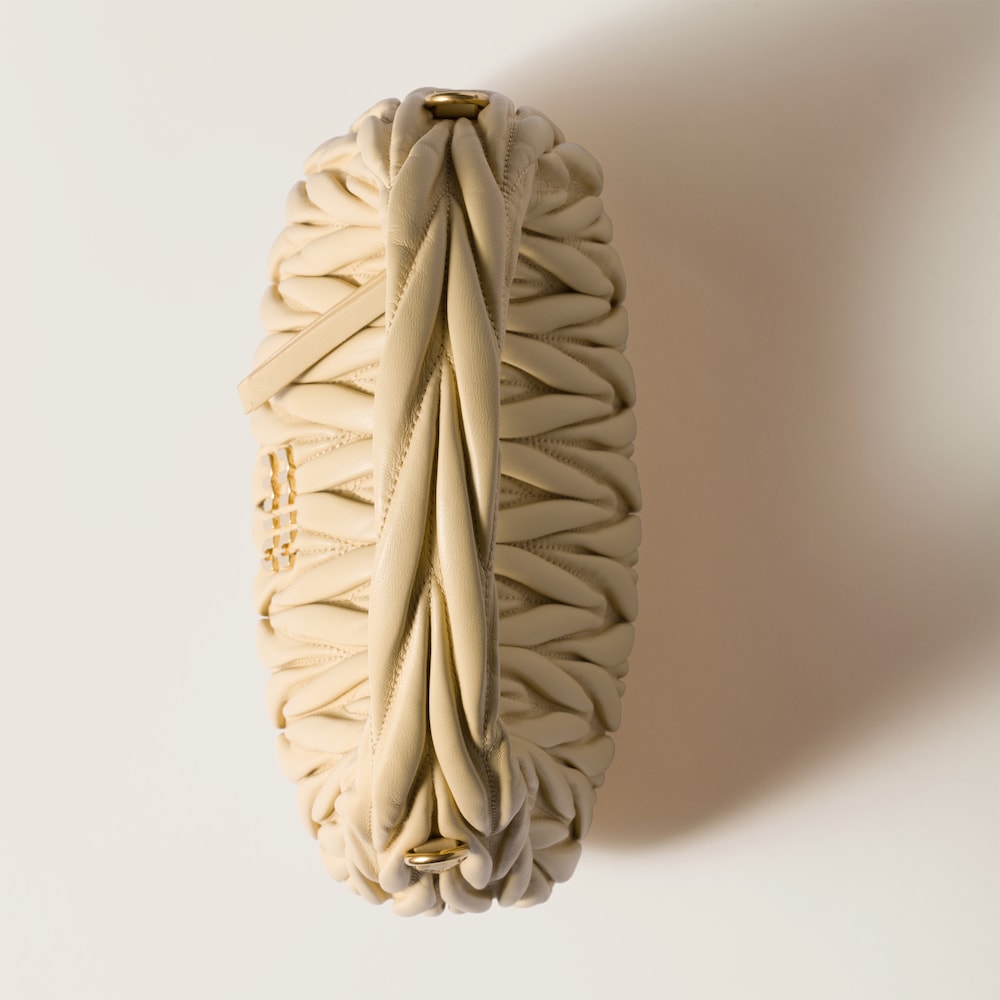 Wander matelassé nappa leather hobo bag Soy Green
