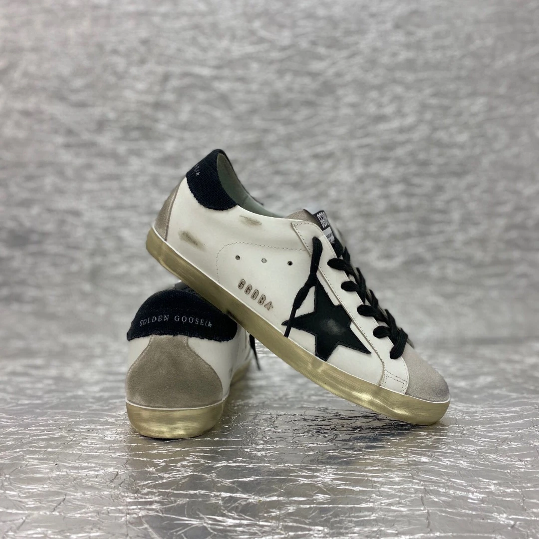 Golden Goose Super Star Dirty shoes made of top-grain cowhide
