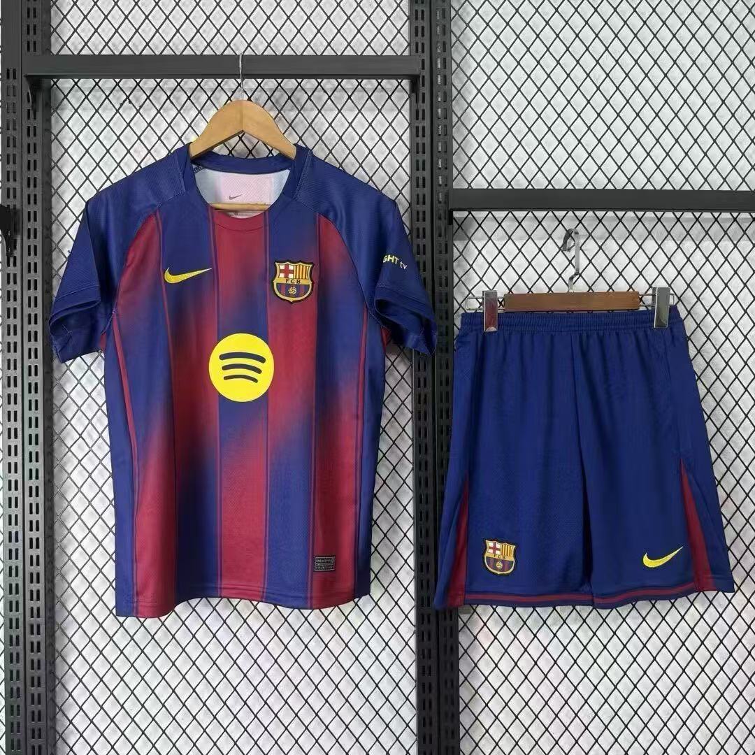 Barcelona 25 26 home kit