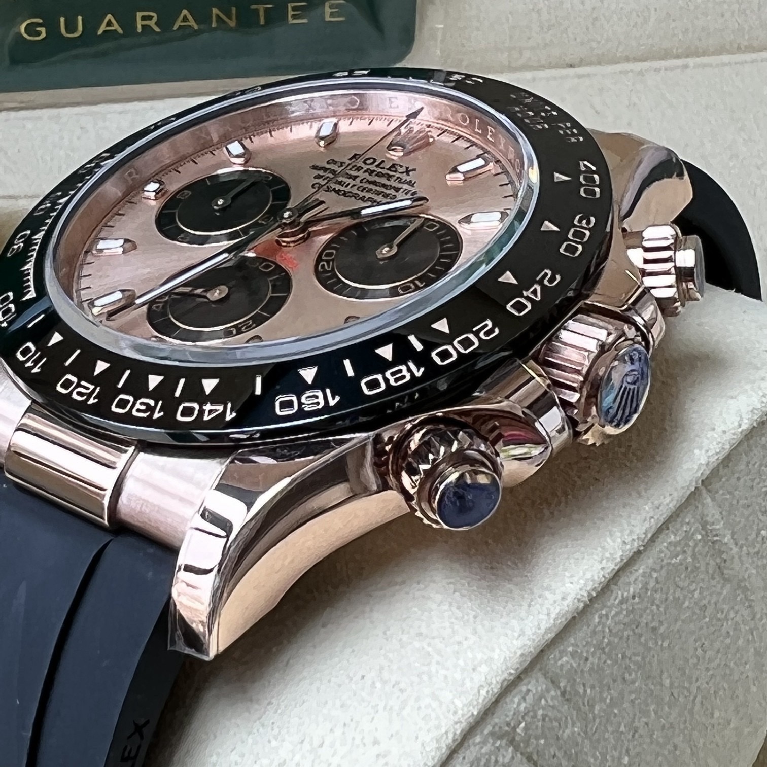 Rolex Cosmograph Daytona Oyster 40mm Everose gold M126515LN-0008