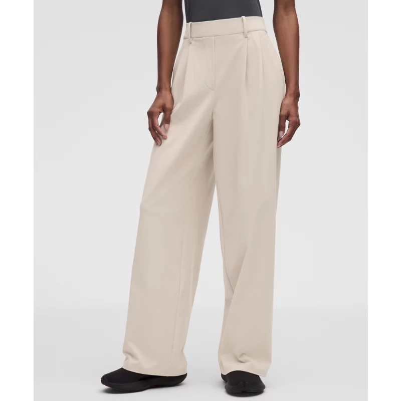 Daydrift High-Rise Wide-Leg Trouser Short