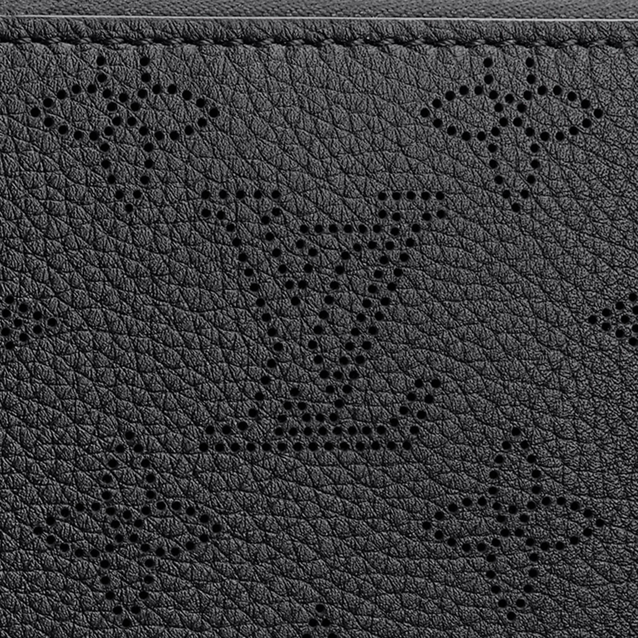 Zippy Wallet M61867