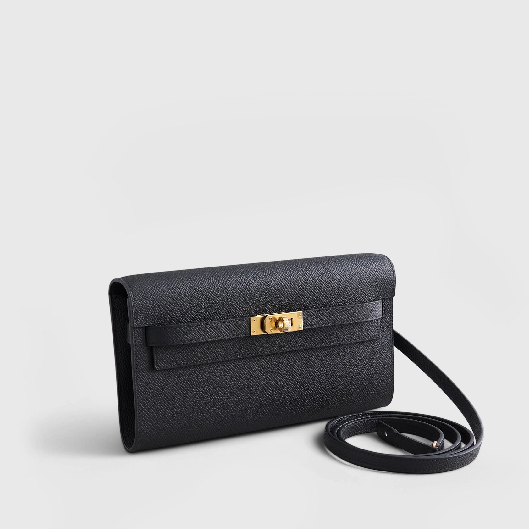 Hermès Kelly To Go Epsom Black Gold Hardware