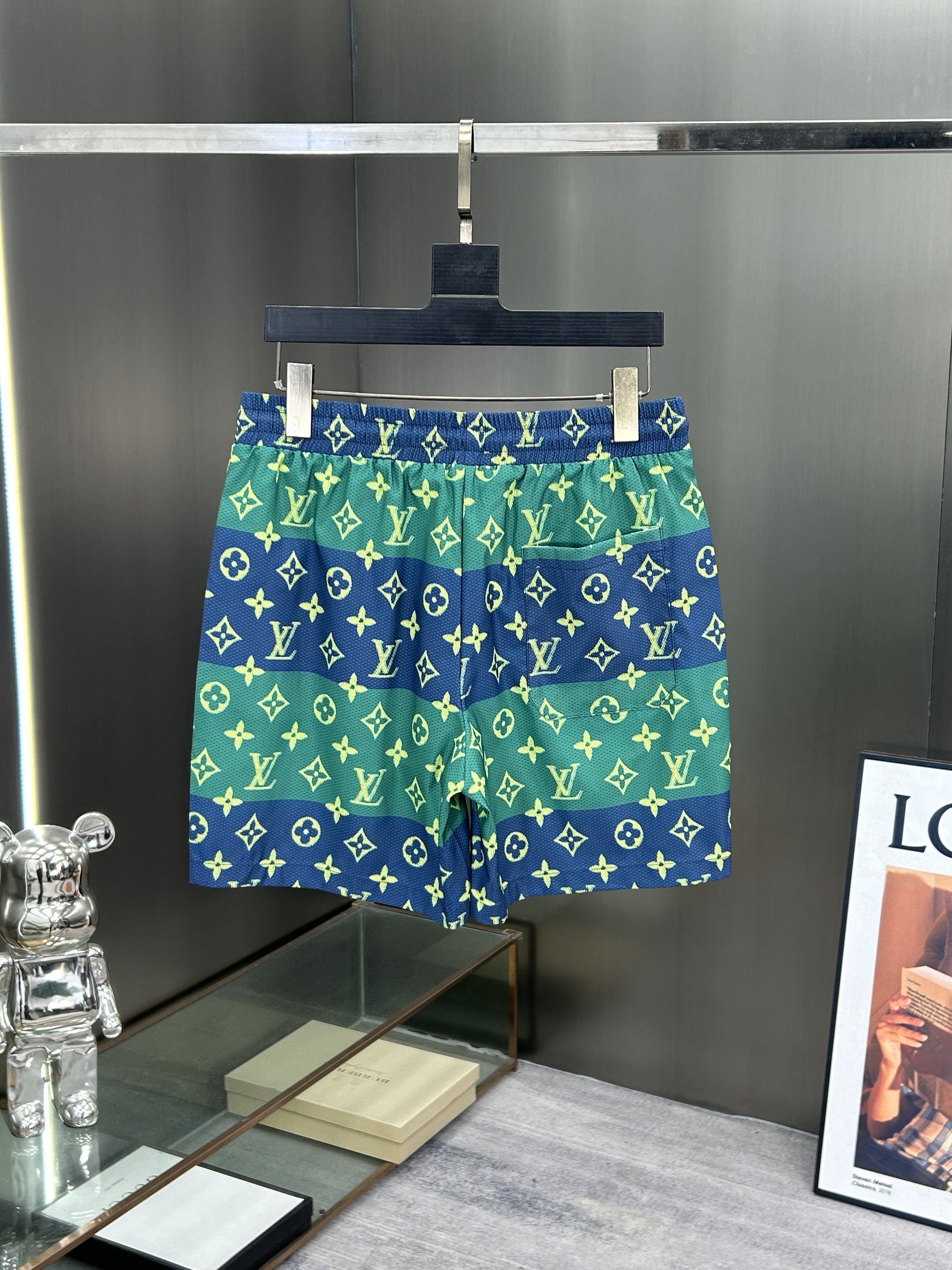 Louis Vuitton Beach Shorts Size M-XXXL