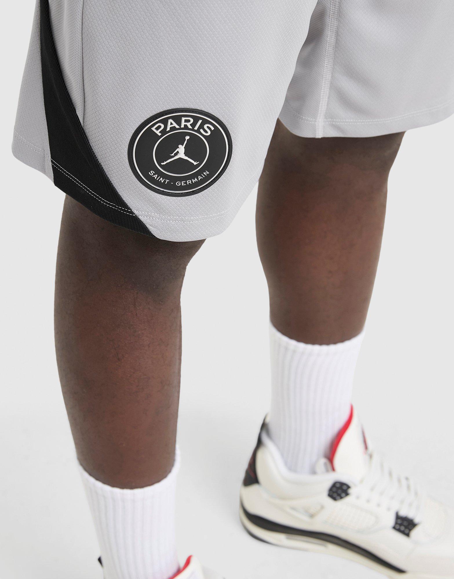 Nike Paris Saint-Germain Strike Away  Dri-FIT Fußballshorts Herren