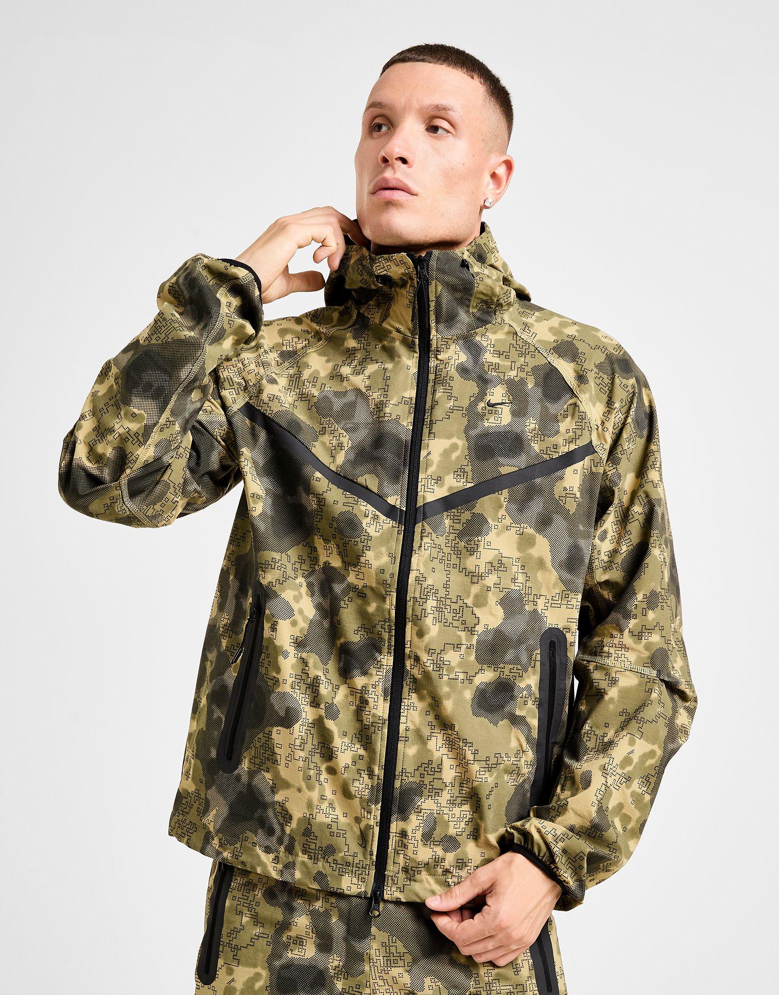 Nike Tech Woven Jacke