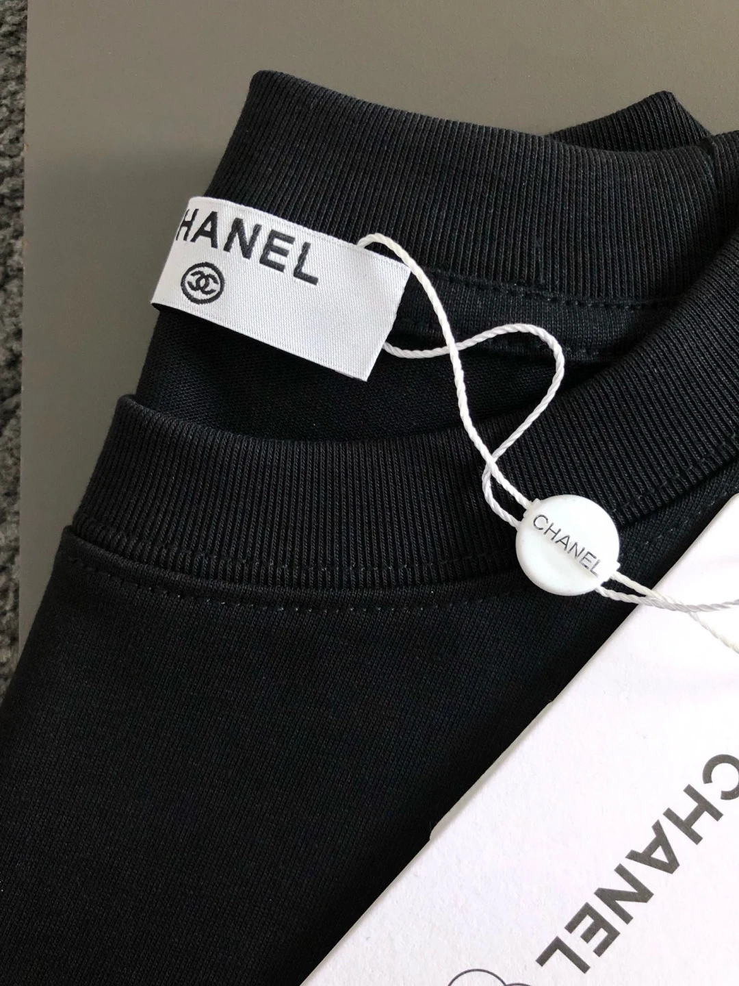 Chanel Rundhalsausschnitt 26SS T-Shirts NZ939252