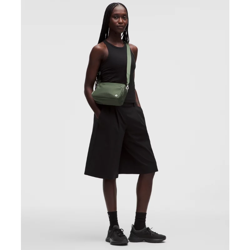 Everywhere Crossbody 3L Large Metal Hardware