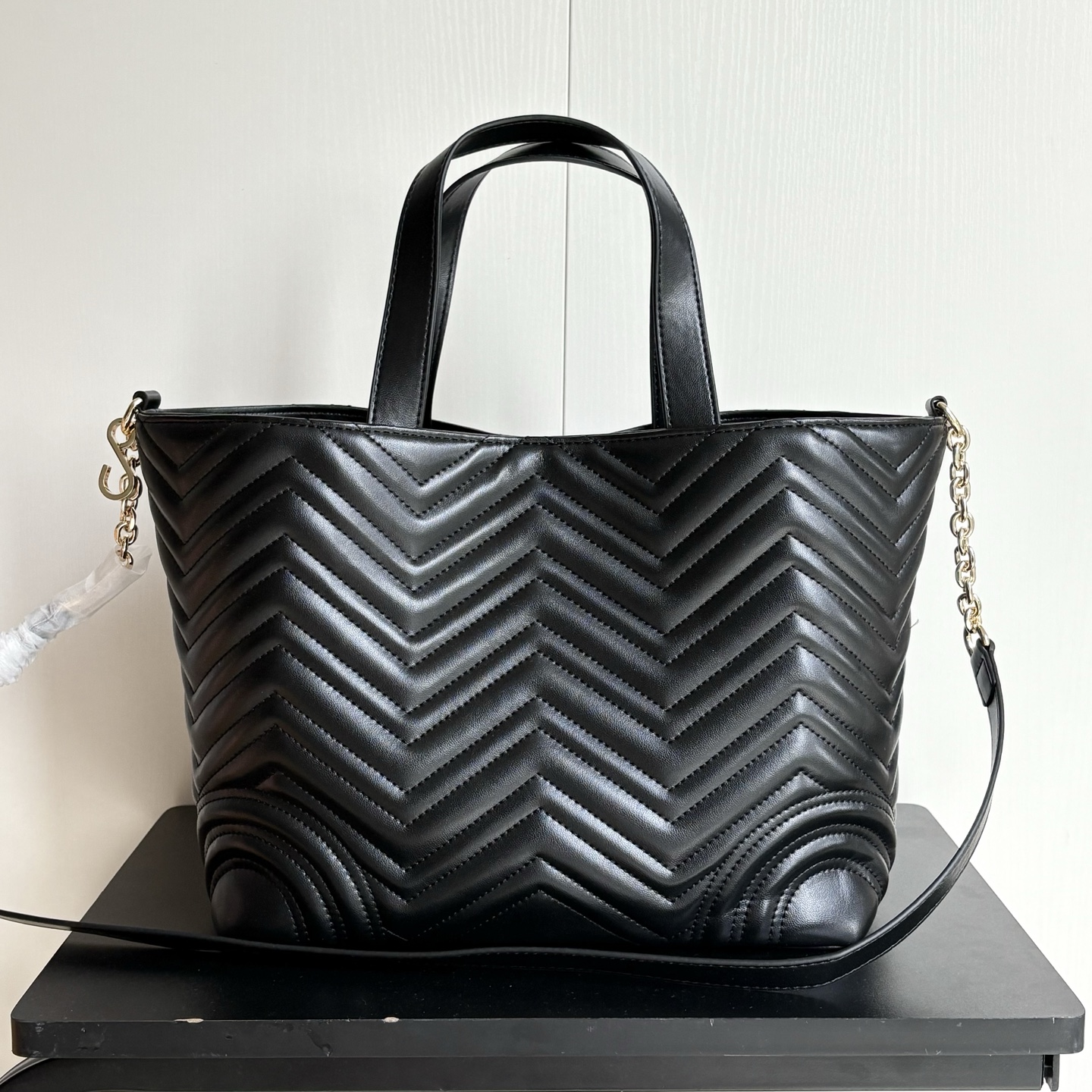 GG 847387 Large