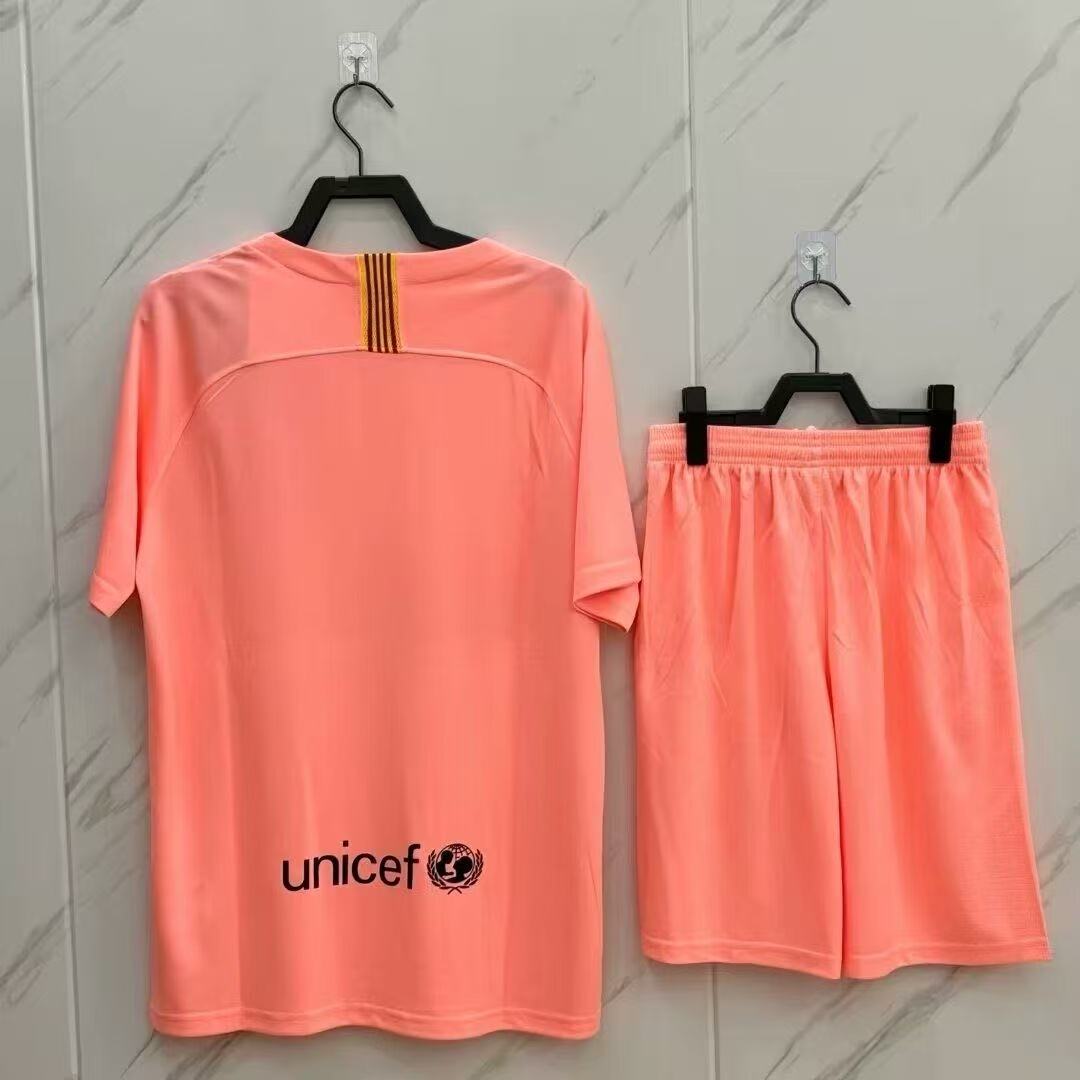 Barcelona 18 19 Barcelona 2 away kit