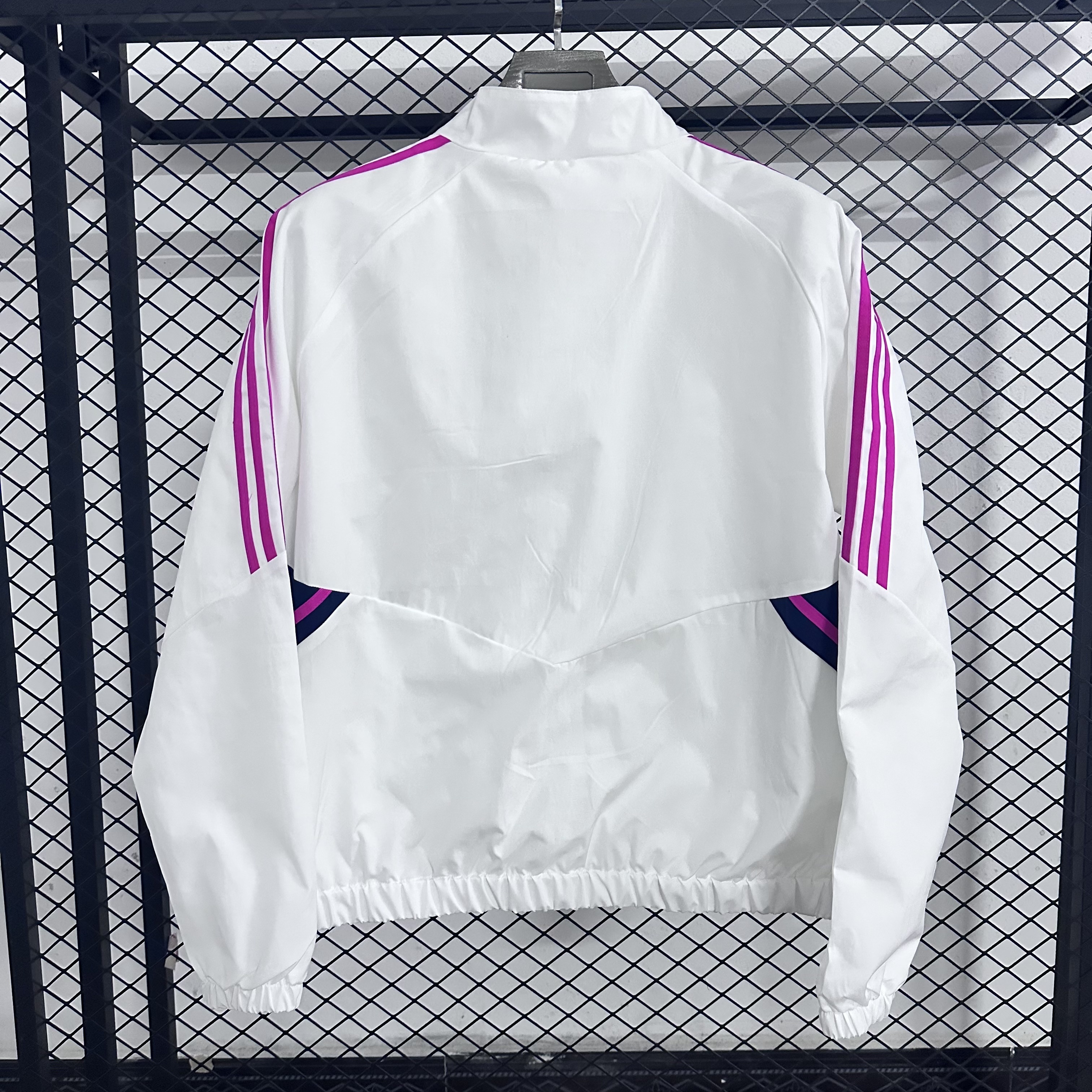 2025/2026 Arsenal embroidered football windbreaker