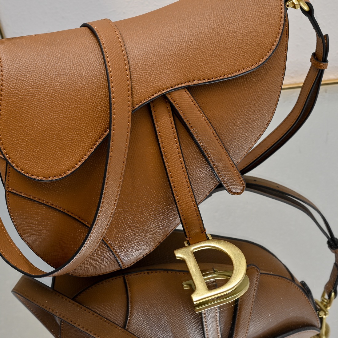 Dior Be a classic with classics