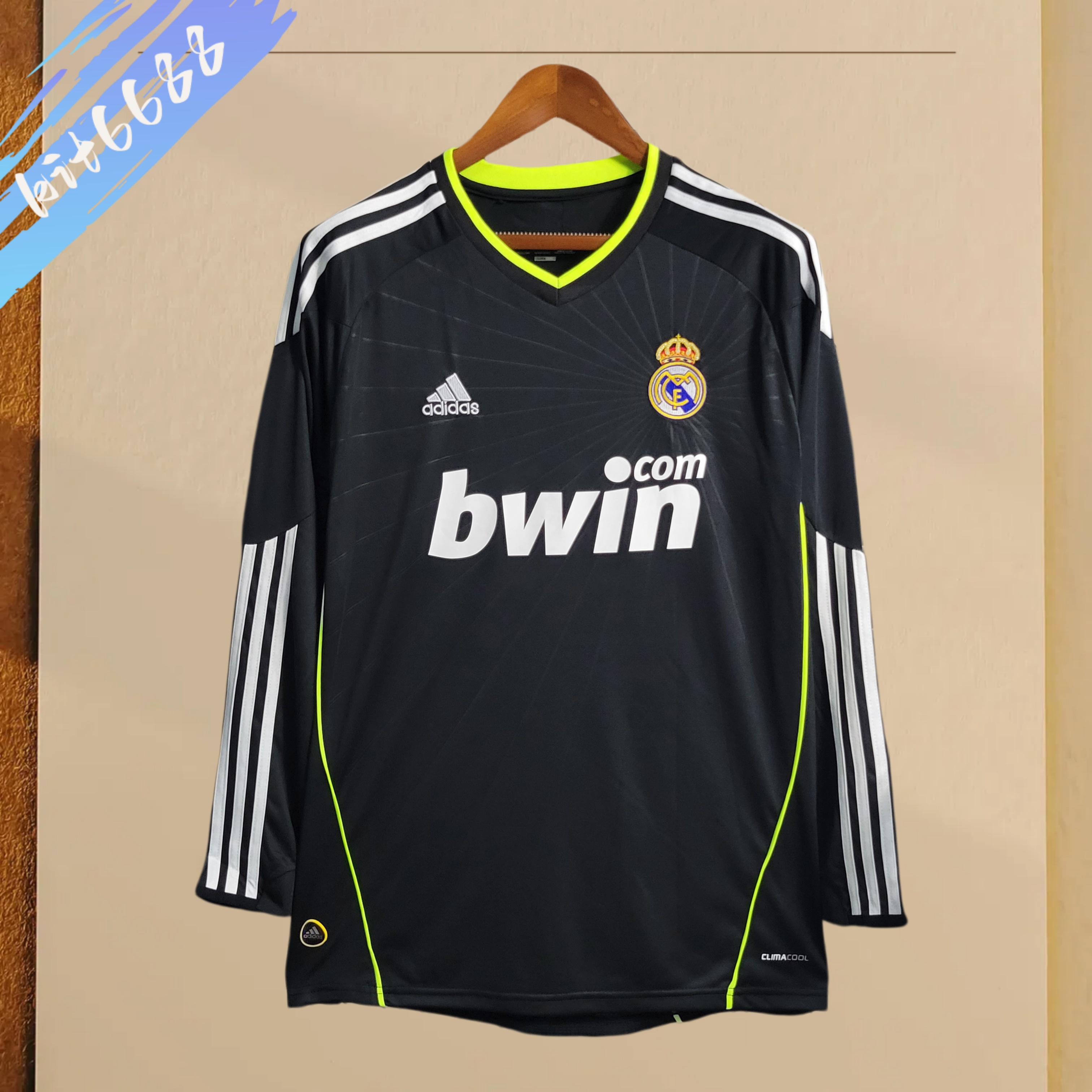 2010/2011 Real Madrid Away Long Sleeve Retro Football Shirt