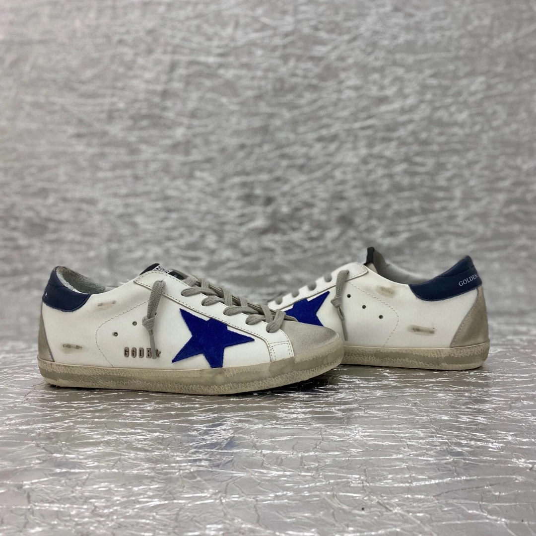 Golden Goose Super Star Dirty shoes made of top-grain cowhide