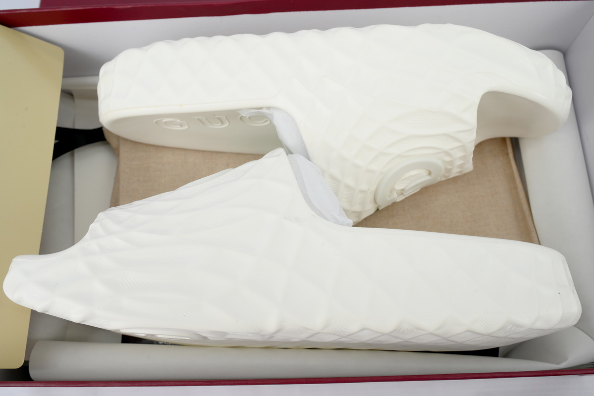 Gucci Slippers White