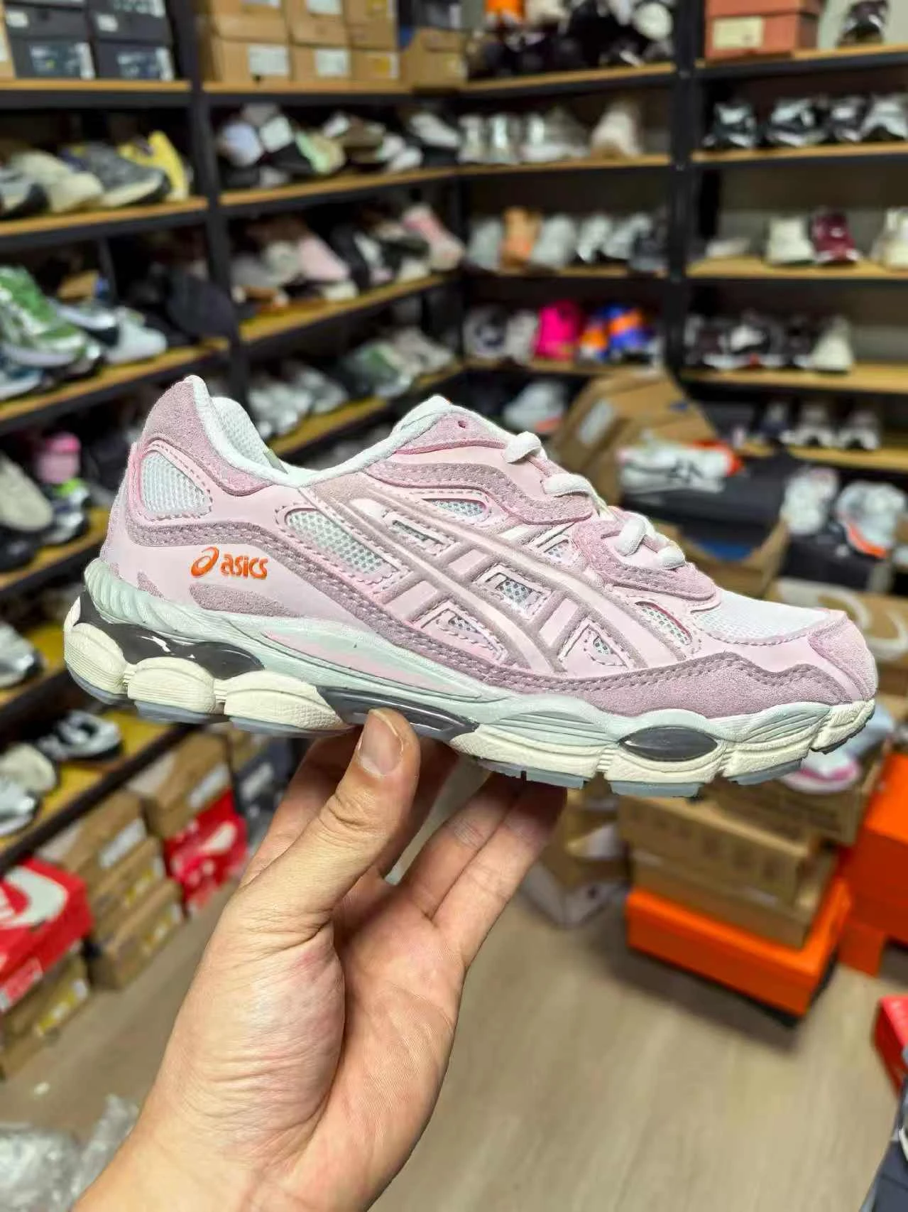 ASICS shoes, top quality