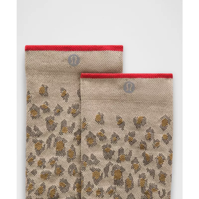 Unisex Power Stride Crew Socks Leopard