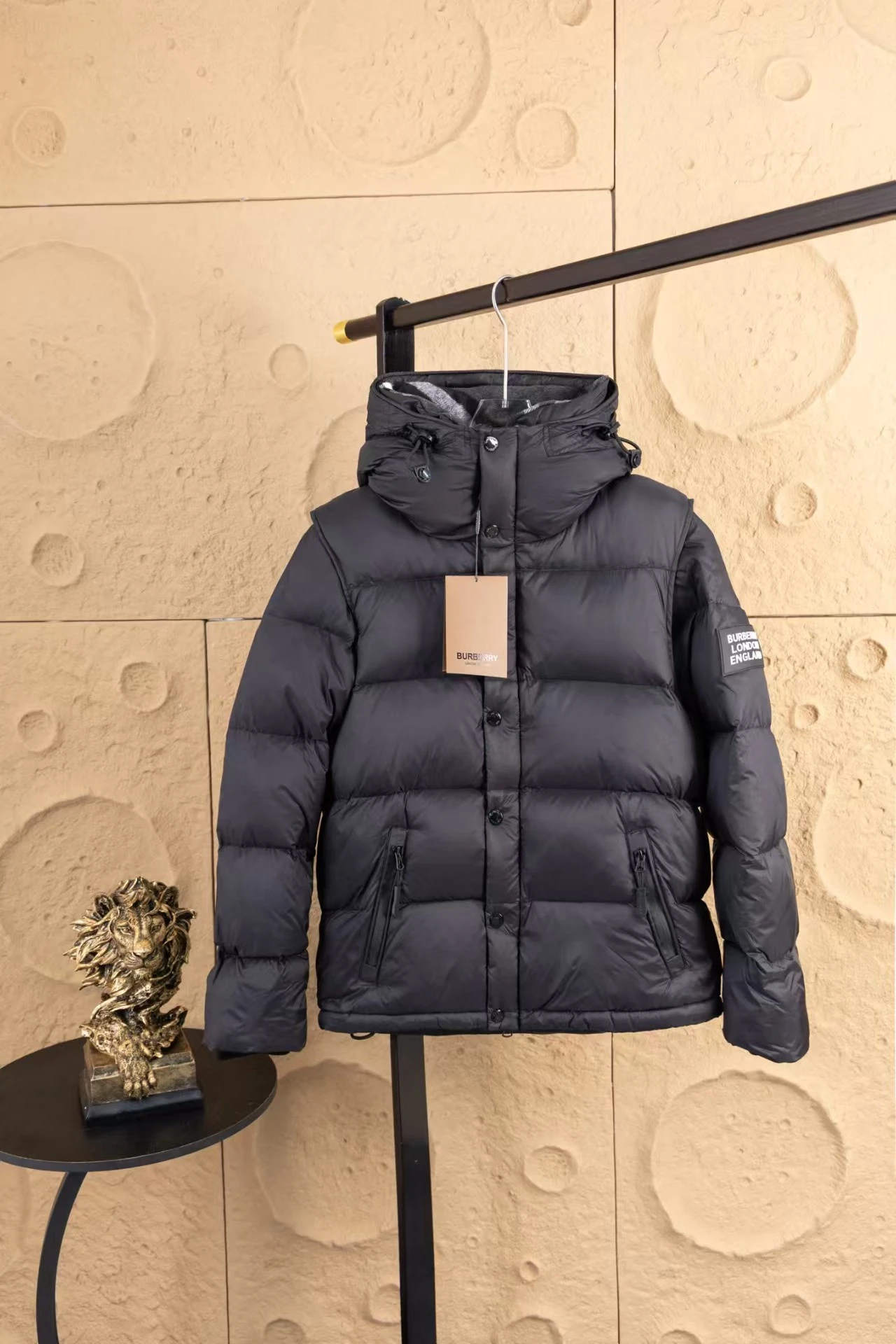 Burberry Top quality down jacket