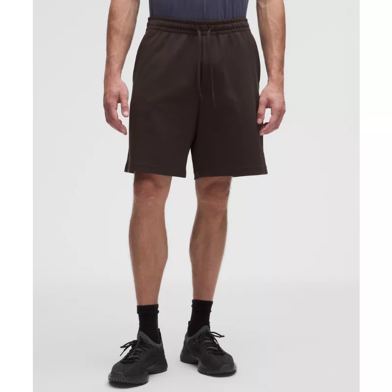 Grand Standard Short 8