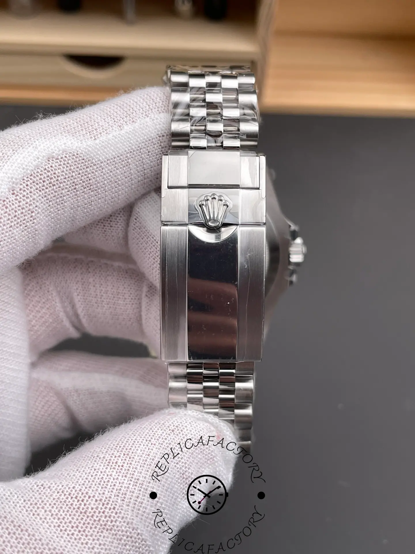 Rolex GMT-Master II 126710BLNR Black Dial Batman Bezel 40MM Mens Replica Watch