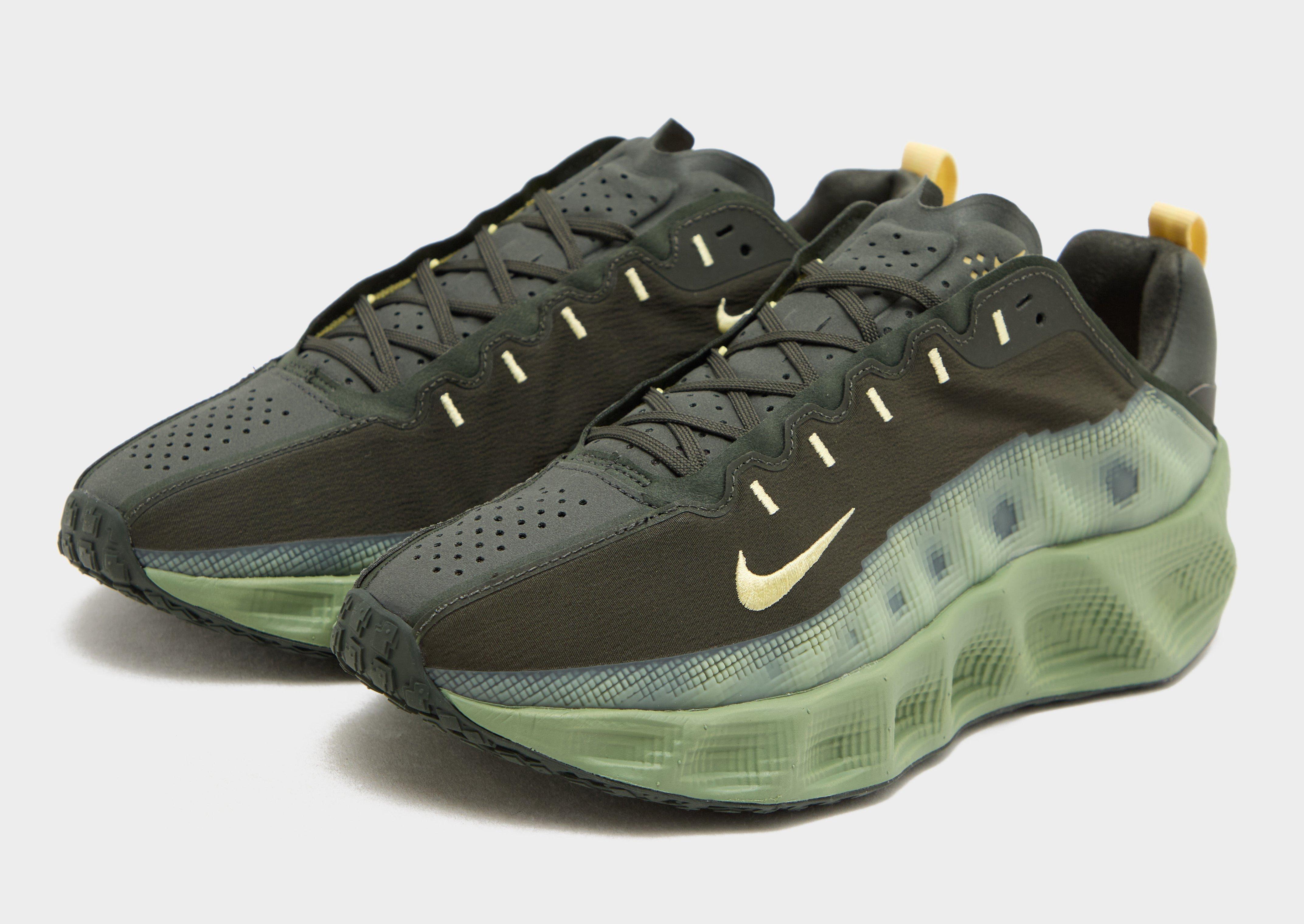 Nike Ava Rover