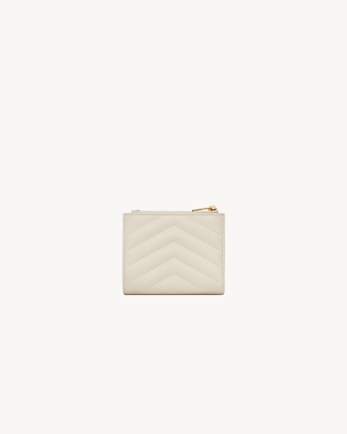 cassandre matelassé bi-fold wallet in grain de poudre leather BLANC VINTAGE