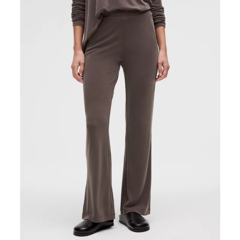 Drapey Softstreme Flared Pant
