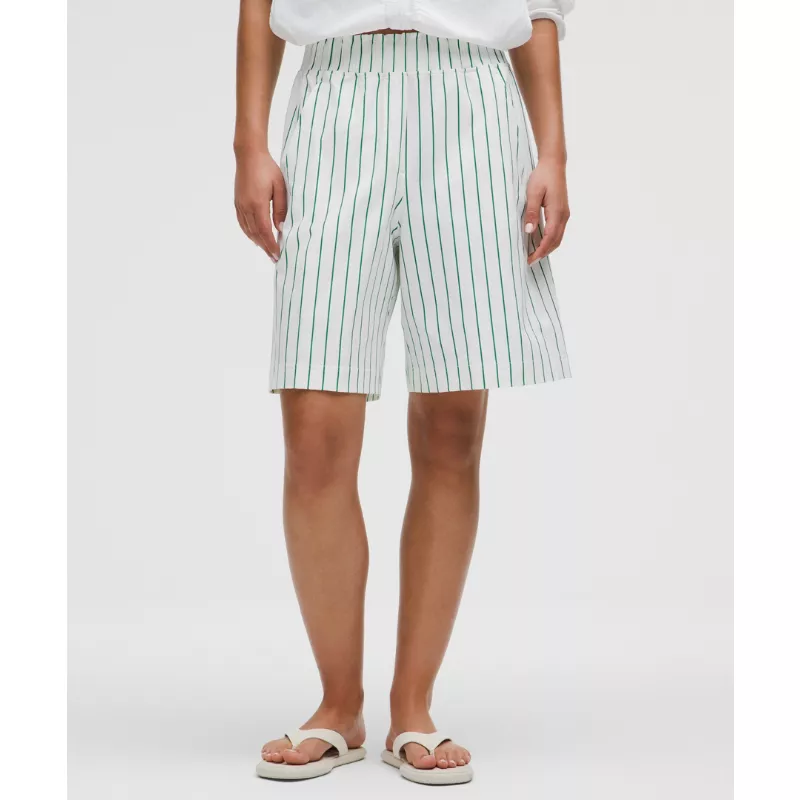 Stretch Woven Ruffle-Waist High-Rise Short 9